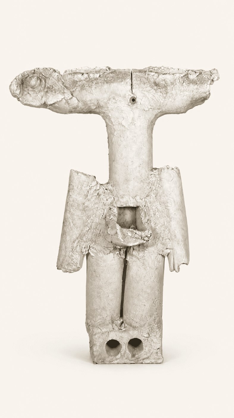Idole en terre cuite claire, 47 cm